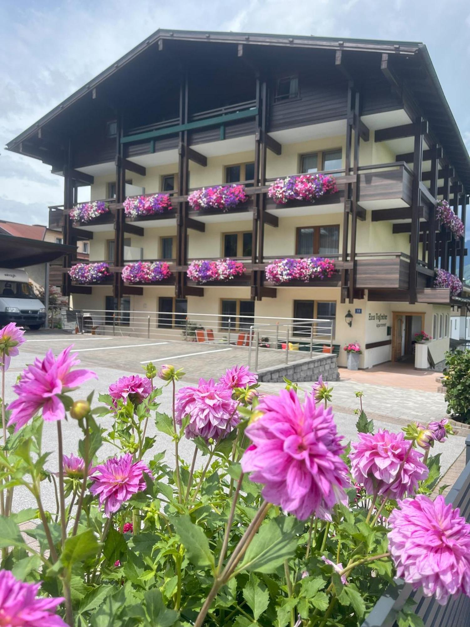 Haus Voglreiter - Inkl Sommerkarte, Zentrale Und Ruhige Lage, Garten Mit Spielplatz Kaprun Exterior foto